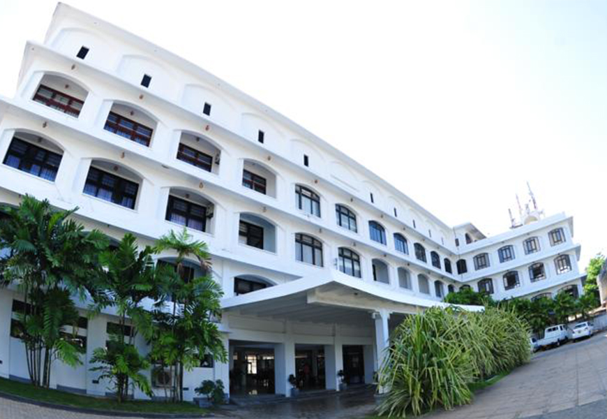 Lanka Hotel